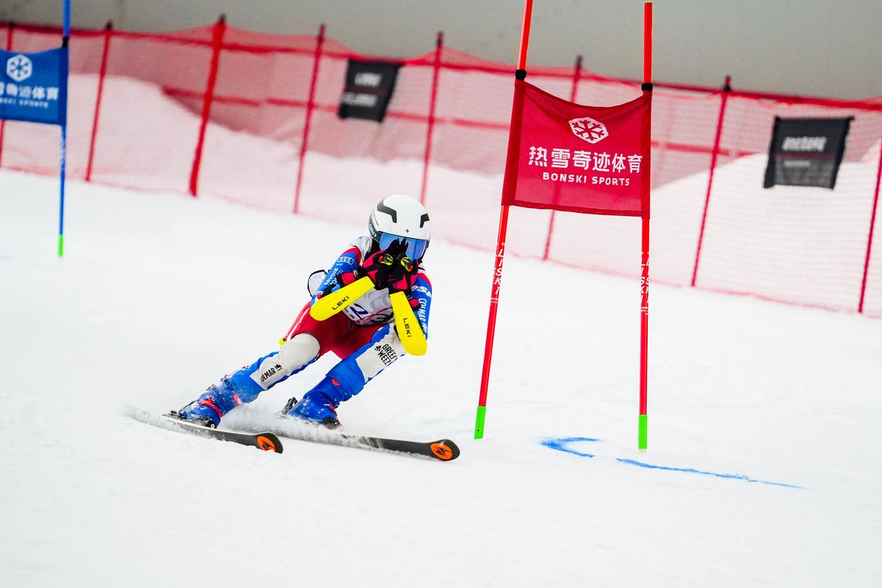 【石家庄发出热雪江湖令冬季到河北来玩雪，打卡特色冰雪节庆！石家庄邀您共赴一场兼具