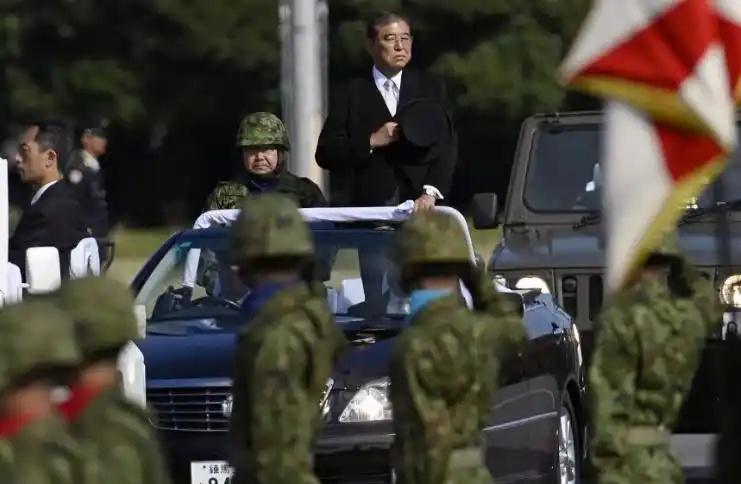 首个阻扰93阅兵的国家出现，拒绝向中国道歉，还派军机监视中方。随着时间的流逝，我
