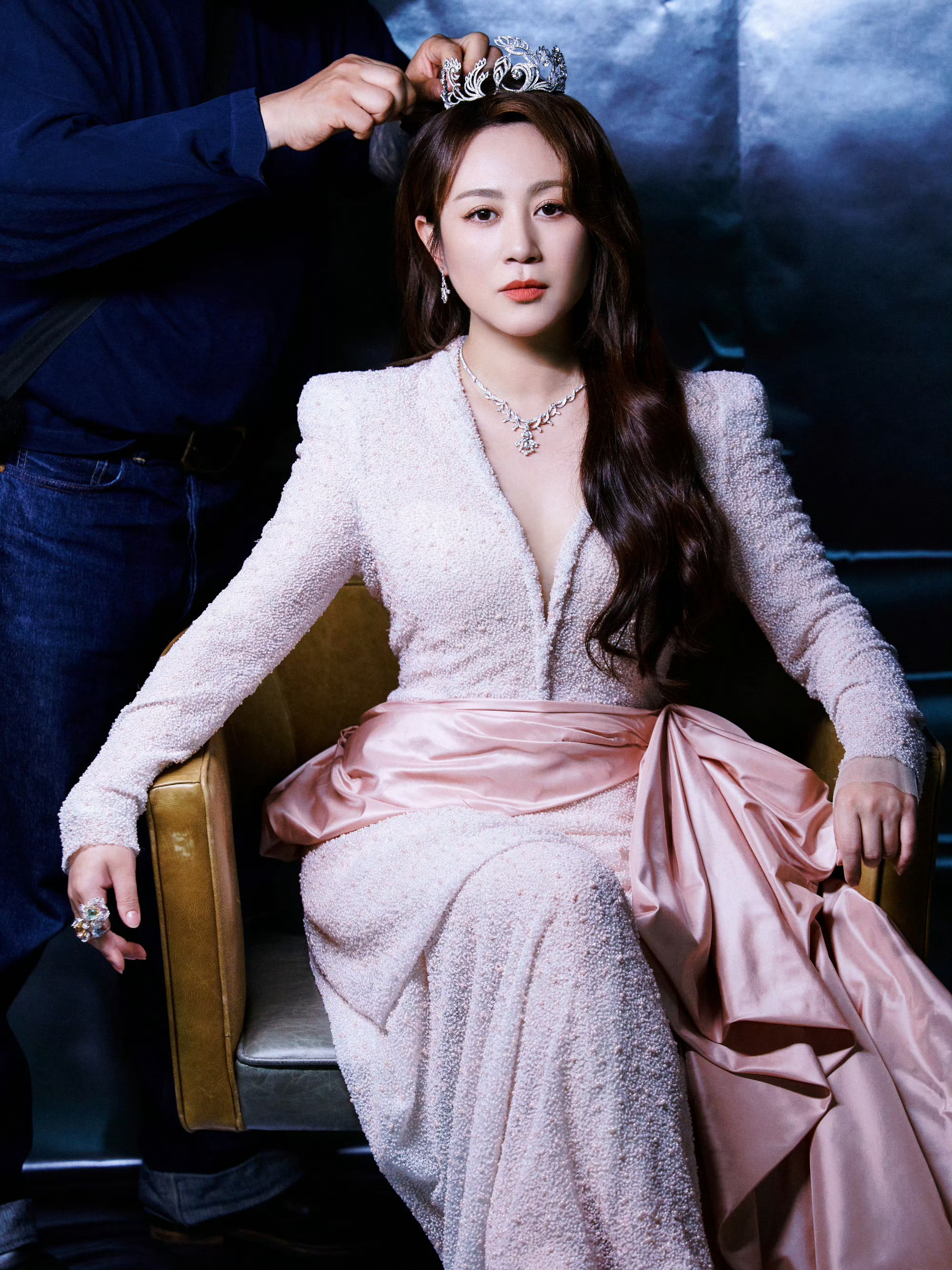 马丽美死了，真的超喜欢她这个妆造，自信有魅力的大女主😘今天这一身儿粉色公主