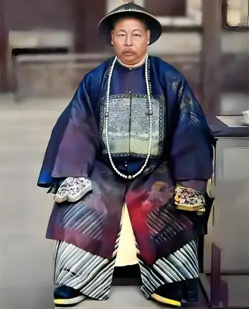 两江总督临终托孤，把家业给落榜穷秀才，亲戚想吃绝户反被狠狠拿捏1839年隆