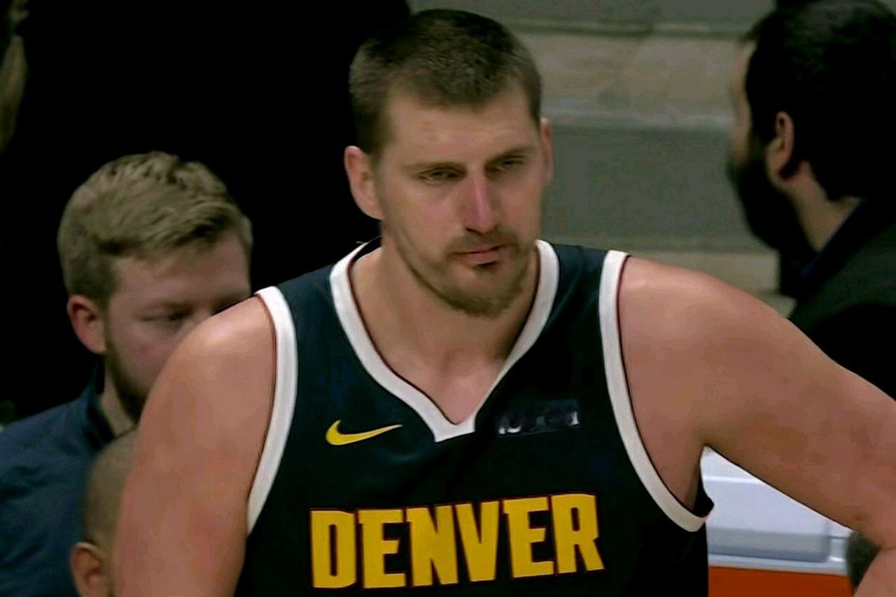 掘金打爆凯尔特人！3点不争的事实：第一：穆雷打了7分钟伤退，约基奇带领掘金一