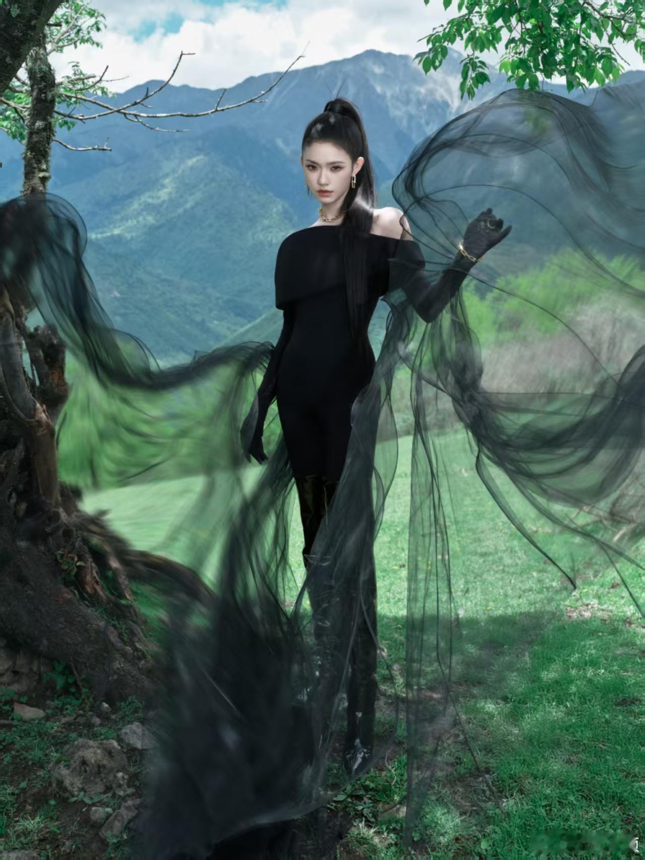 林允冷酷风高马尾造型林允美得好有冲击力VOGUE出发图随手一拍都好看，林允高马尾