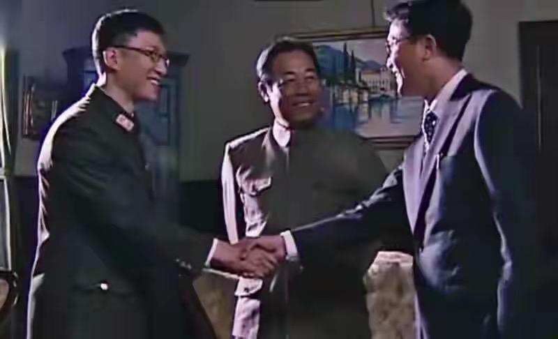如何评价《潜伏》里的马奎？剧中对共战绩第一人。被李克农评价为“老地下，很