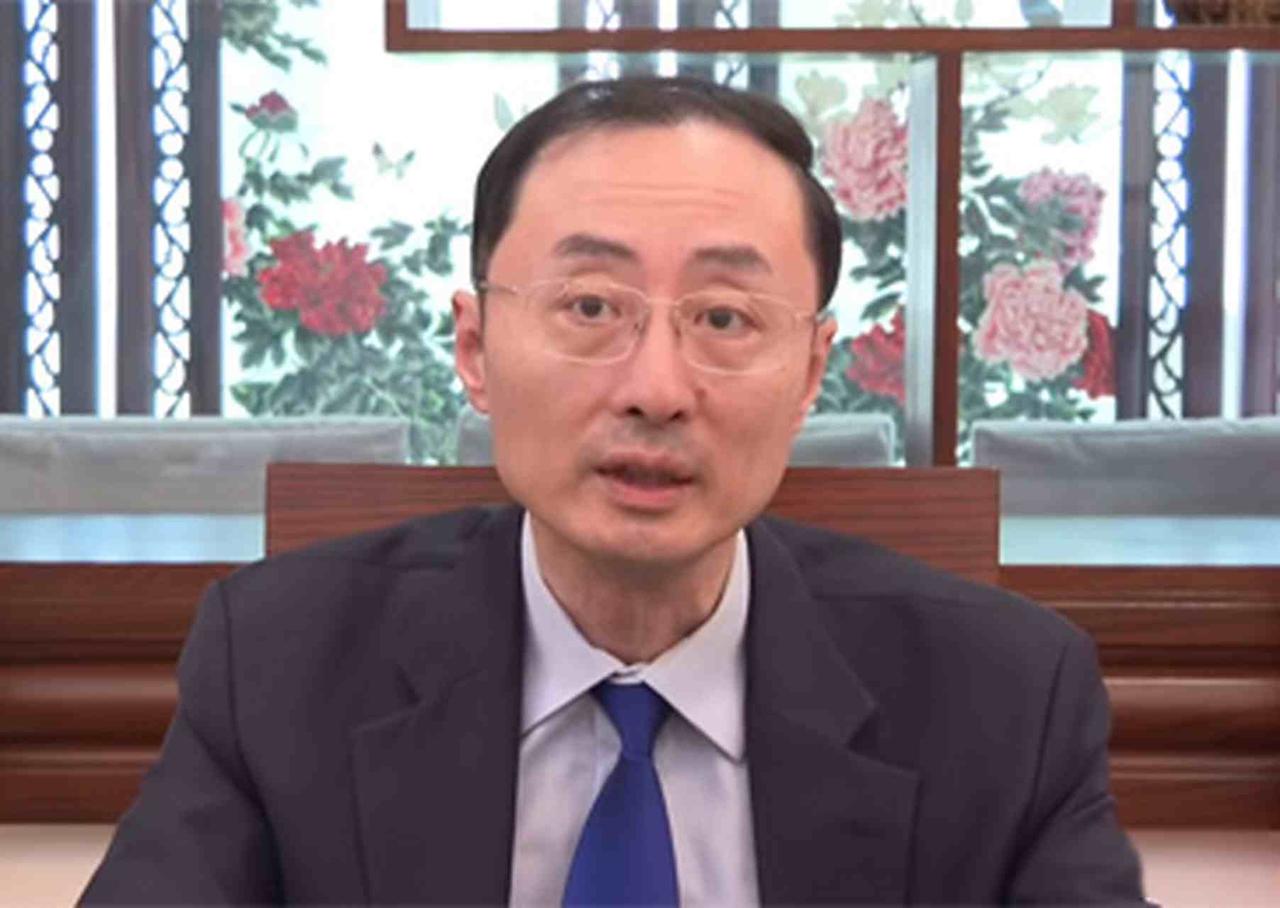 访华被拒的日本，连出两记狠招，比特朗普还毒，中方反击不含糊近来中日两国关系像坐