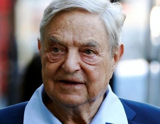 犹太资本从没输这么惨，1998年香港金融保卫战，中国动用1400亿“对轰“，让对