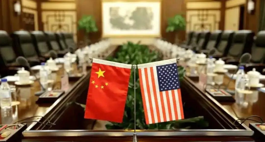 美国再一次震惊世界！老美为啥不行了？因为他们以前靠吸血全世界发财，现在被咱们中