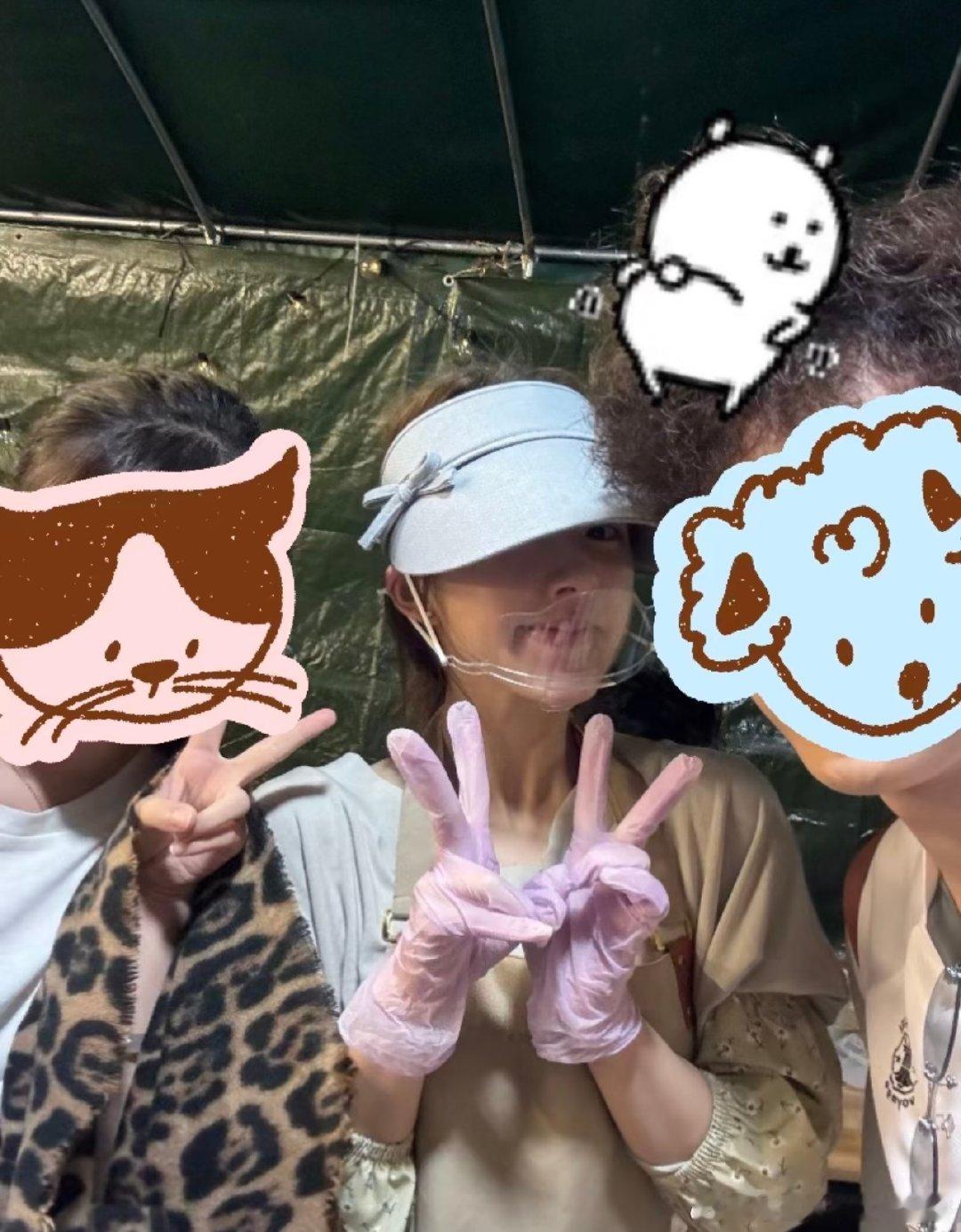 赵露思蛋烘糕主理人赵露思蛋烘糕主理人上线~咱就说偶遇赵露思已经够让人羡慕了，