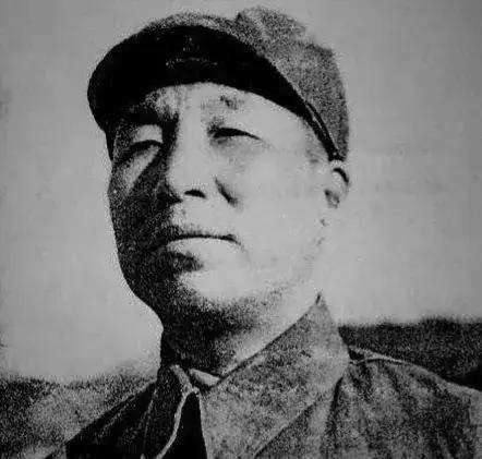 1982年，河北农妇张翠屏去世。临终前，她交代儿子说：“以后不管发现什么，都不要