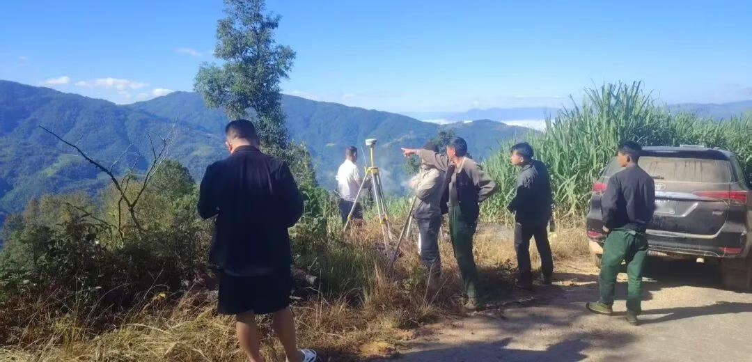 果敢同盟军是真的有志气，自己找地方开始修水电站了！不光是缅北地区缺电，整个缅甸地