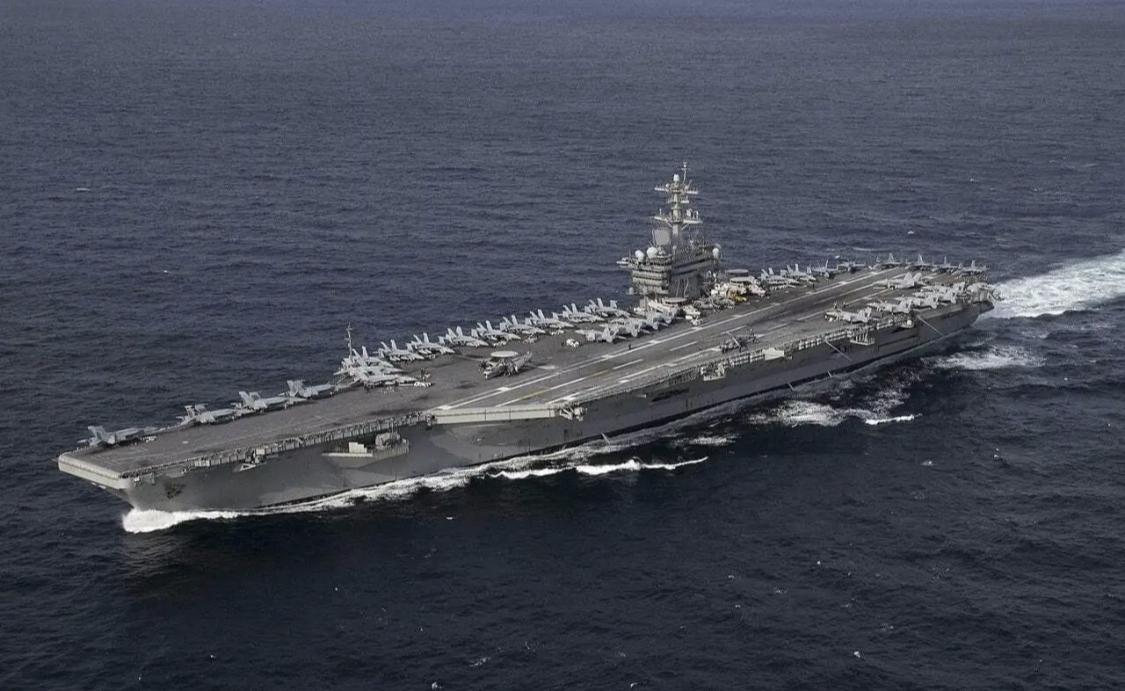 伊朗发射4枚巡航导弹，再次攻击“林肯”号航母！3月3日，伊朗伊斯兰革命卫队发言