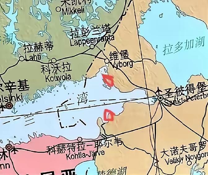 司机这次袭击俄罗斯港口，时机选得非常“鸡贼”。他早就想打击俄罗斯的能源出口设