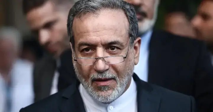 伊朗未战先输一大招! 特朗普得意了, 大部队加速开进!