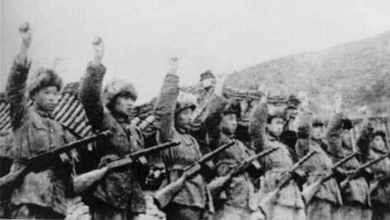 1952年，上甘岭阵地失守的消息传回团部，一切都太突然。直到第二天凌晨，通讯员喘