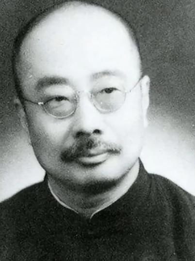 1967年，82岁的周作人夜里起身下床小解，没任何征兆突然离世，他走后，家属匆匆