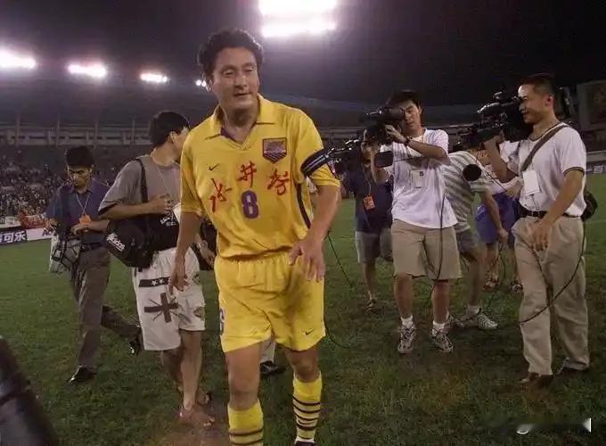 马明宇：“以前全兴队也曾从外地引进过一些球员，希望能实现新老交替，但最后发现，球