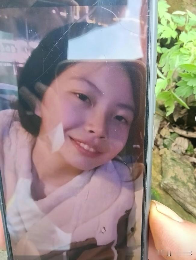 程梦圆失踪案，有几个让人想不通的疑点：1.手机为什么这么快就关机，她既然决定