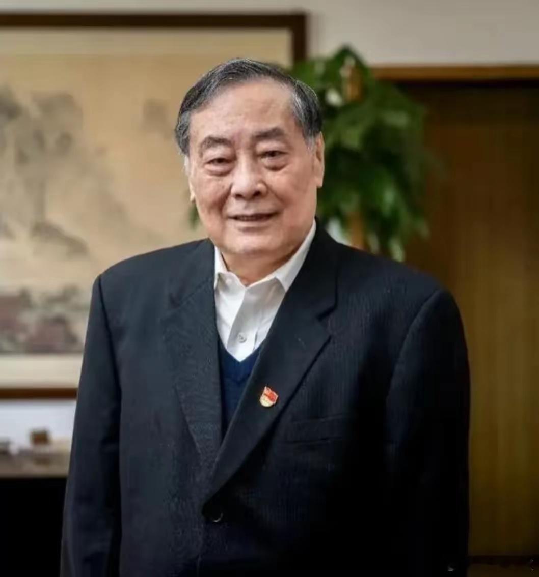 宗庆后的百科已更新，该资料配偶栏显示有两名女士，子女栏为4名。真的印证了那句话！