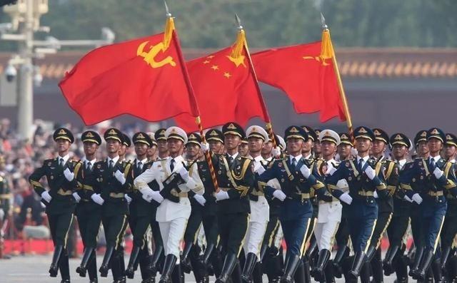 一个印度网友曾在外网抛了个硬核问题：北约32国敢往死里整俄罗斯，咋就不敢碰中国？