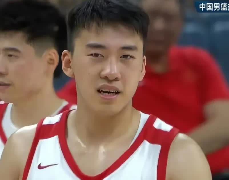 男篮亚洲杯最佳新星王俊杰收到多支球队的报价？王俊杰来自江苏徐州，今年