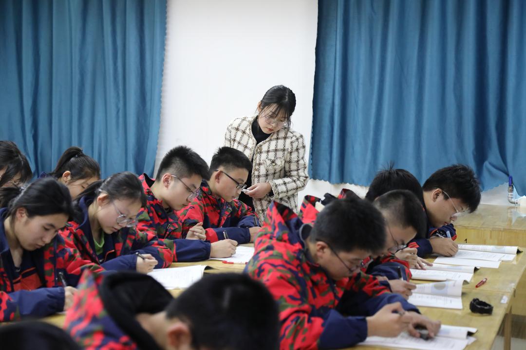 3299名学生的“二次选择”