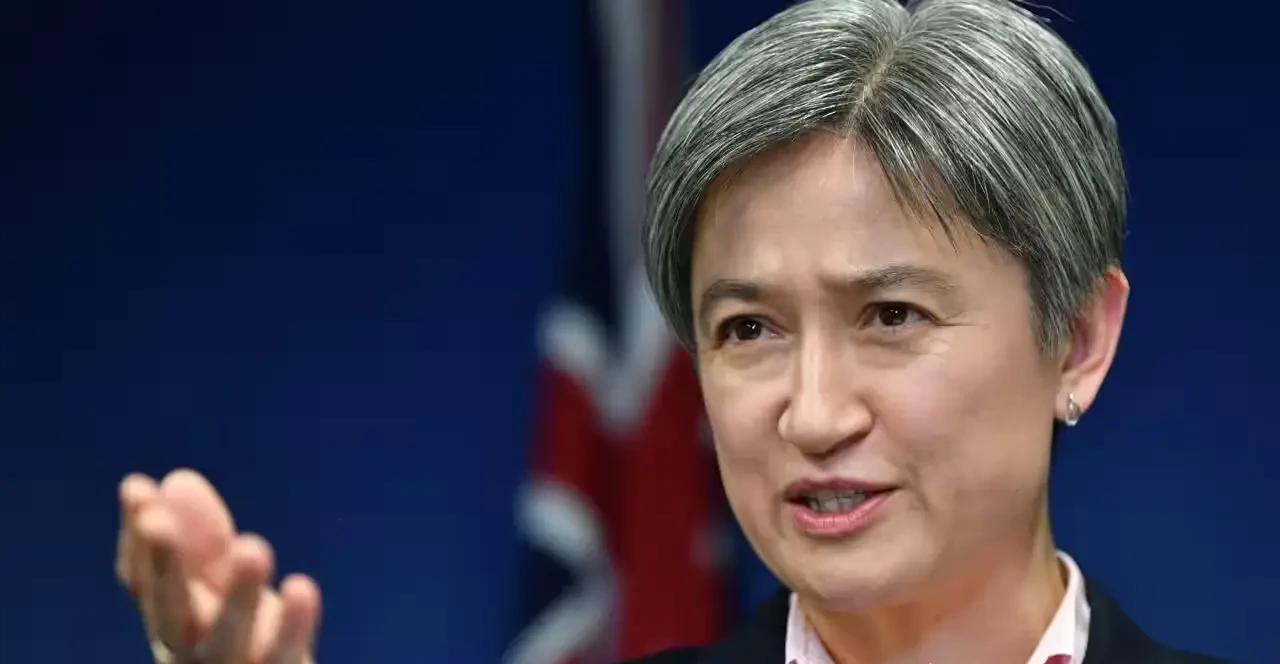 澳大利亚这次是铁了心要当“反华急先锋”了！日本长崎，澳大利亚国防部长马尔斯亲自带