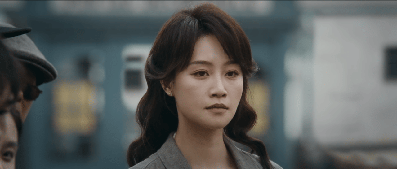 银子最有钱的一集俺们银子终于有钱了！蓝盈莹在新剧《风与潮》演上富家小姐了，又美