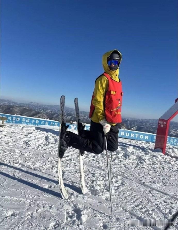 半人马式滑雪