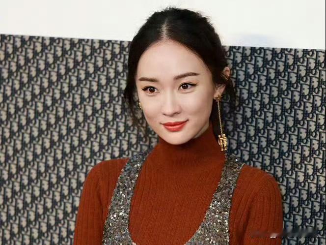 张雨绮是破罐子破摔了但是比她更紧张的人应该是霍思燕，她早就享受了张雨绮的齐人之