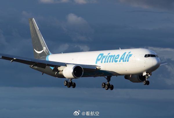 #航空创作计划#9月6日，一架为亚马逊航空运营的21Air波音767-300ER改装货机冲出迈阿密国