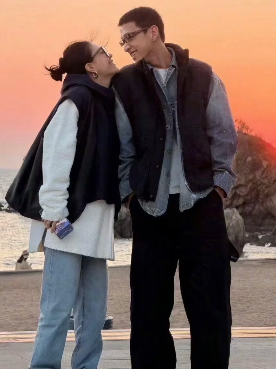 李嘉格和新男友恋情哇塞！！！美女就该配帅哥啊