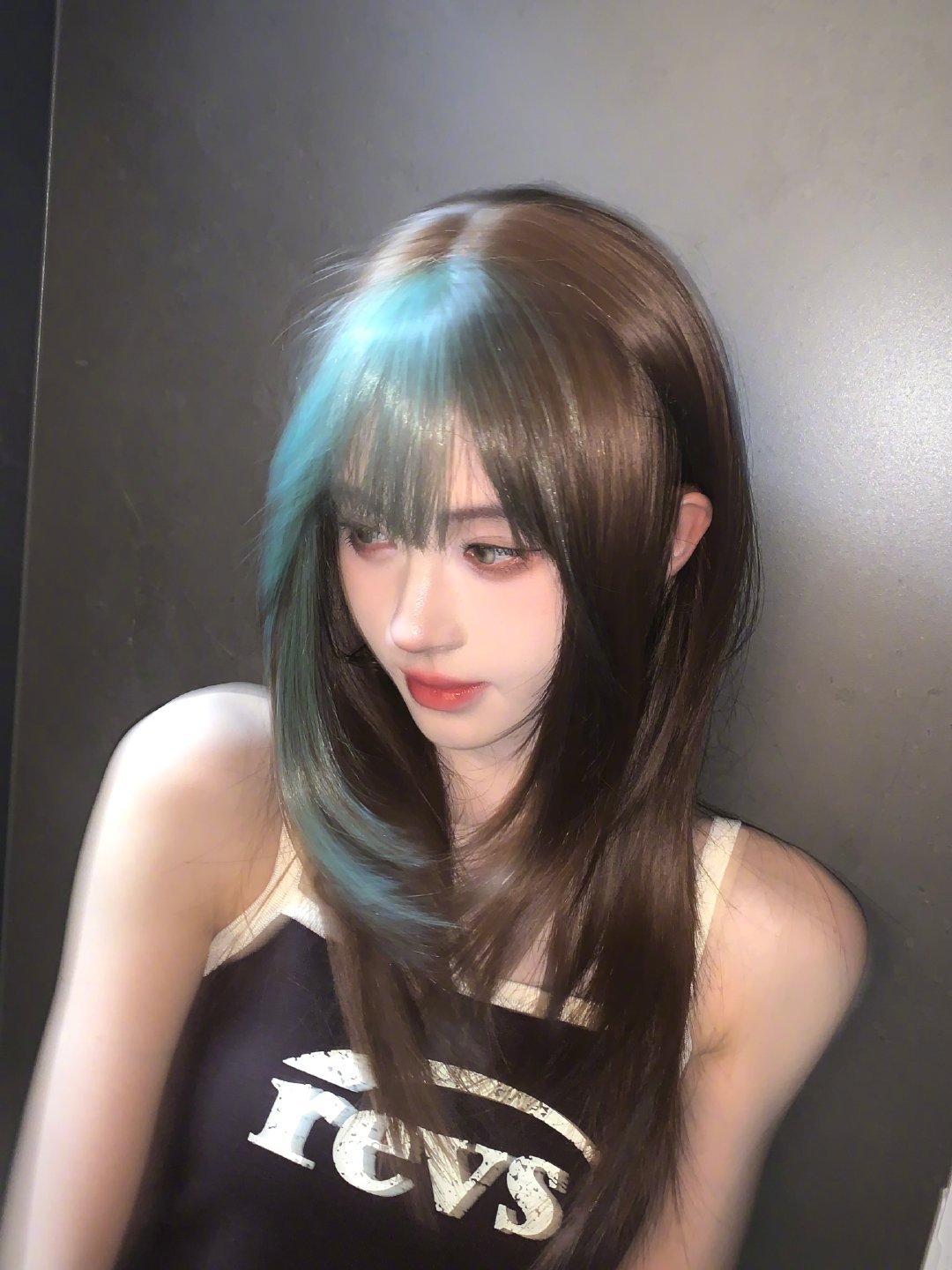 被鞠婧祎的鞠式美学硬控，这氛围感谁懂啊鞠婧祎分享2组9宫格​​​