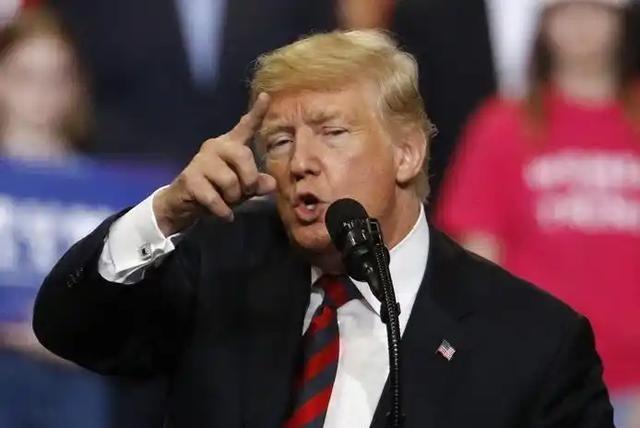 仅仅48小时！中国就用一记精准的“釜底抽薪”，成功帮助美国完成了“减税”....