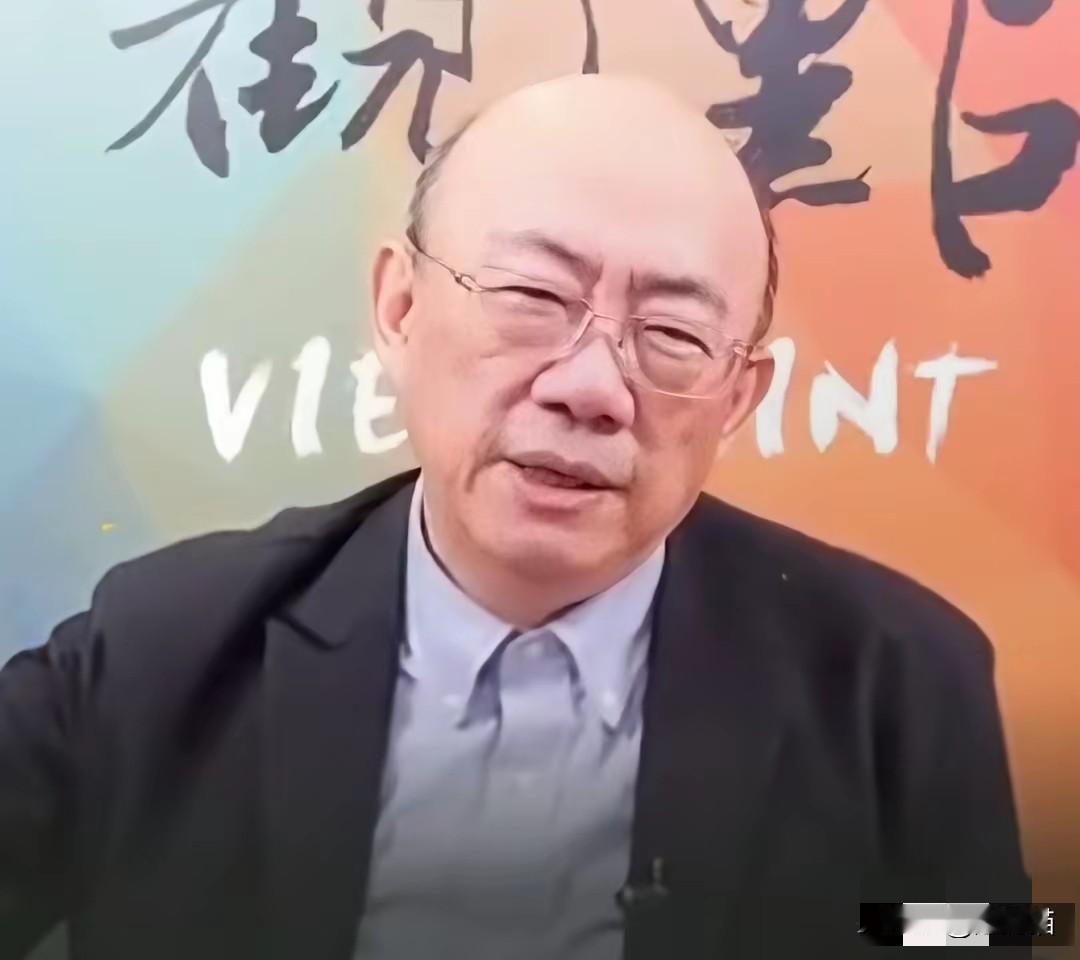 台湾时政评论员郭正亮在节目中直言不讳地说：我全家都是深绿，我从小到大接触过的人大