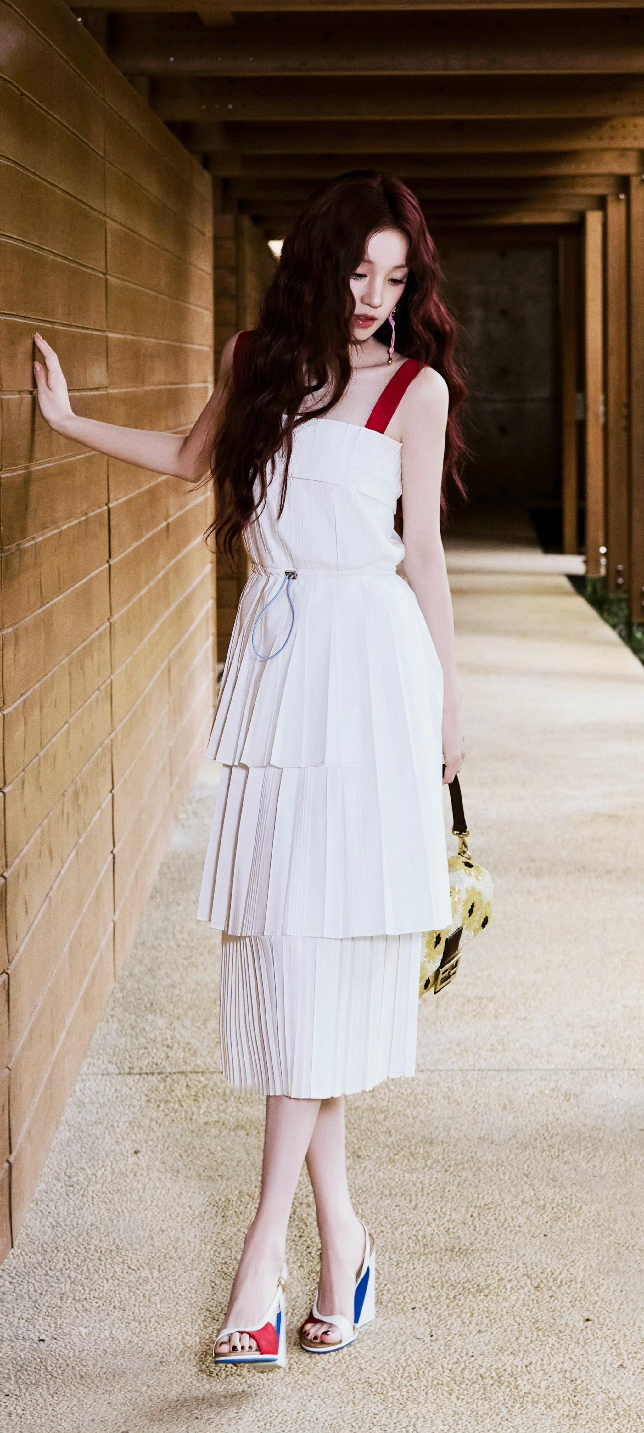 宋雨琦的头发，这是酒红色？🍷🍷🍷宋雨琦酒红色头发