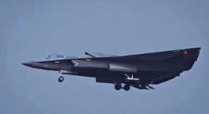为什么9.3大阅兵式上，没有看到歼36和歼50这两种飞机？ 阅兵式是展示国家