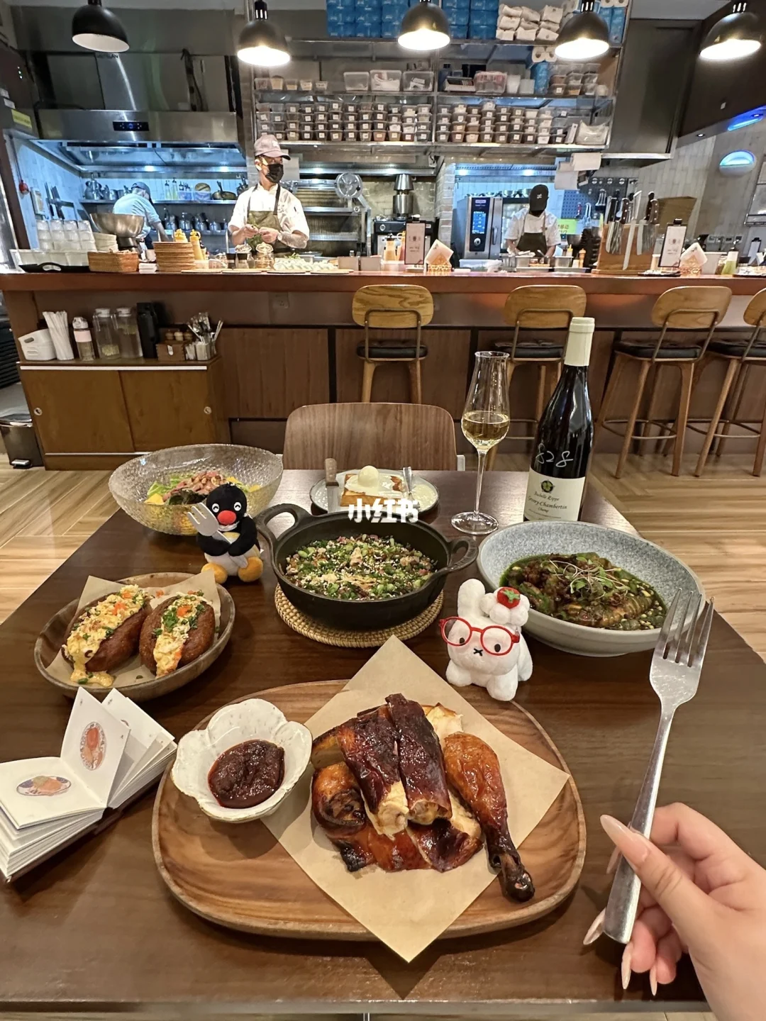 杭州！！愿意和好朋友来的氛围感食堂…