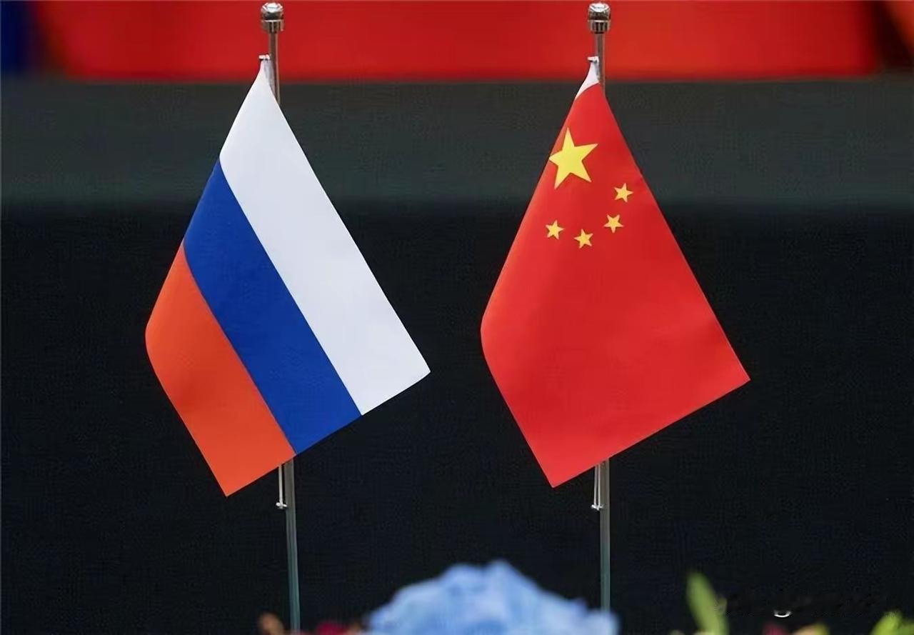 1. 俄总理访华收获四个“大礼包”普京彻底放心：11月3日俄总理与中方会晤签署