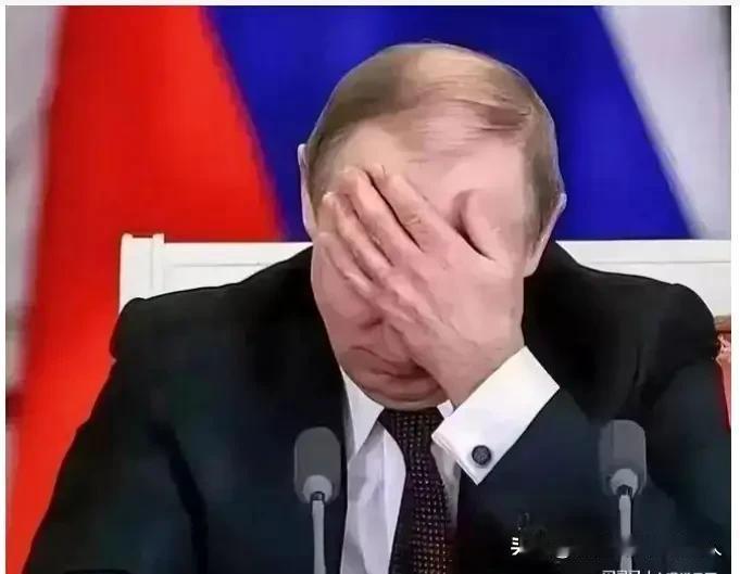 彻底打烂了！开战四年，俄军砸下三千辆主战坦克，填进上百万伤亡，却被死死钉在乌克兰