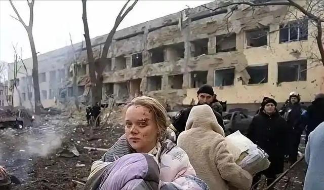 乌克兰现在最大的问题，不是战后重建，而是乌克兰的女人将来该怎么办？战争让乌克