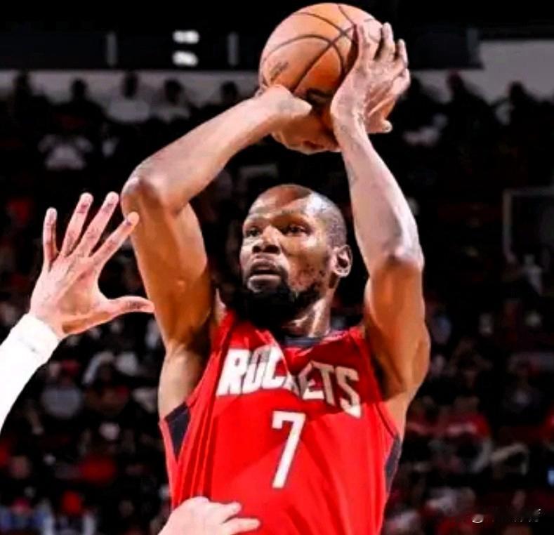 湖人2-0火箭！41岁詹皇控场，缺兵少将照样碾压！杜兰特空砍，火箭陷入绝境！