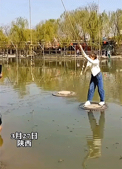 还是太深了，会淹死人的