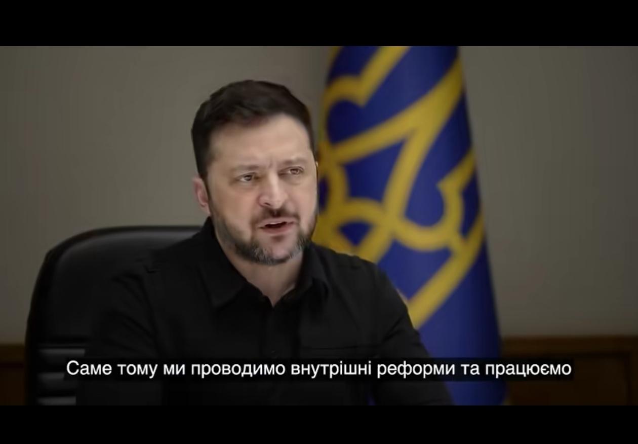 参加欧盟峰会的乌克兰总统泽连斯基今天（3月20日）发表演讲时表示：“今天我站在这