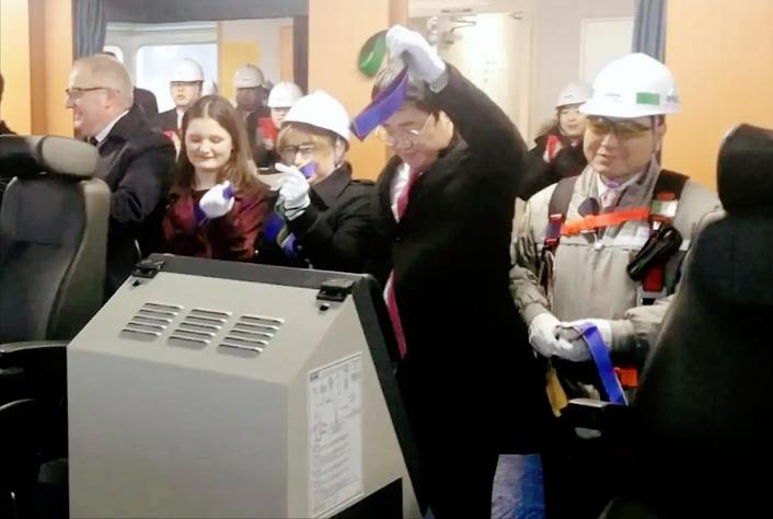 这家韩国船企赚麻了！之前名不见经传的它靠着一场精准豪赌，提前屯了120艘超级油轮