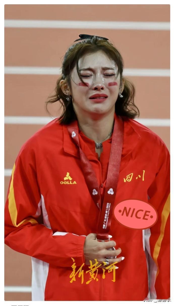 刘景扬没想到，林雨薇也没有料到，手握16个代言的吴艳妮得了银牌，一个代言也没有