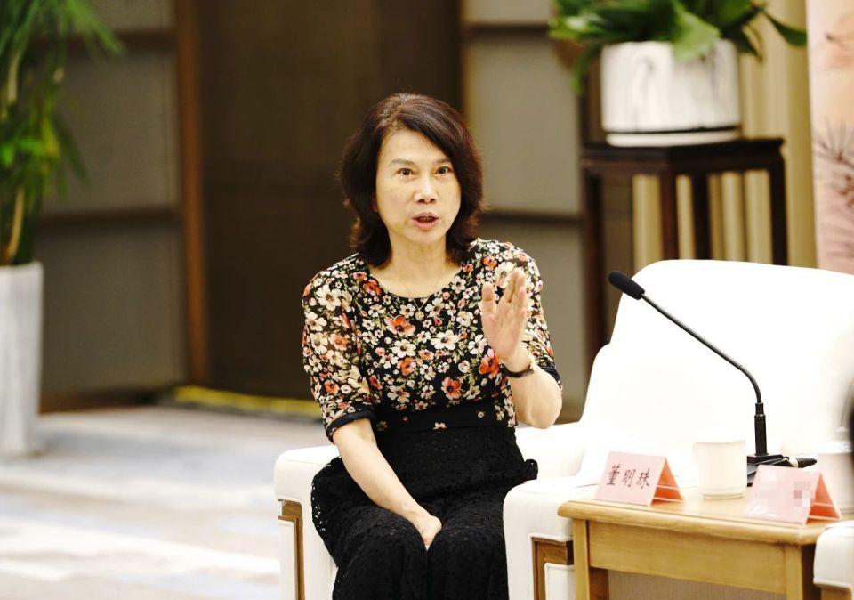董明珠当年那句“核心科技靠打油诗是打不出来的”，现在听起来让人后背发凉。如果