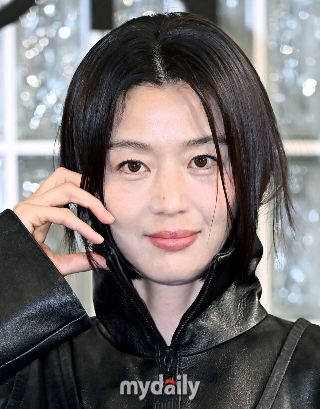 全智贤在复制粘贴的时代，你是手写的诗[玫瑰]​​​