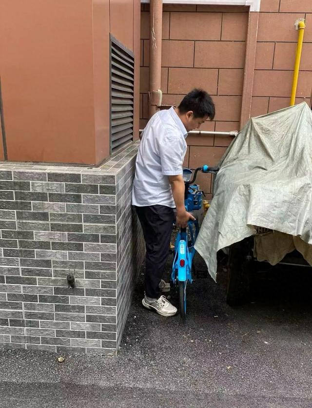 整治单车乱停放, 新程物业筑牢小区宜居环境