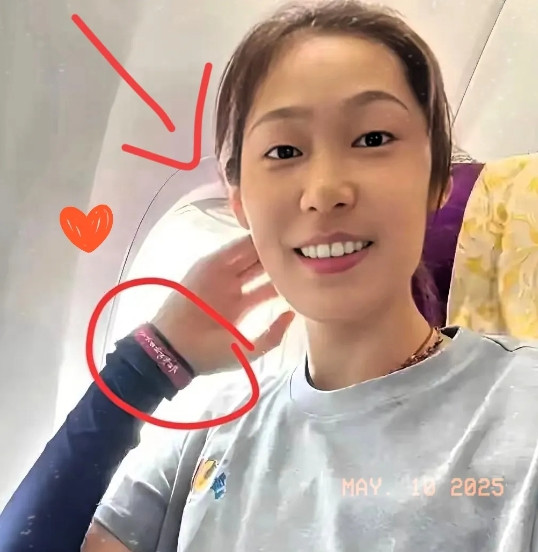 大家别羡慕朱婷当教练了！特意查了一下，她的教练职称评审材料给我吓了一跳，单是