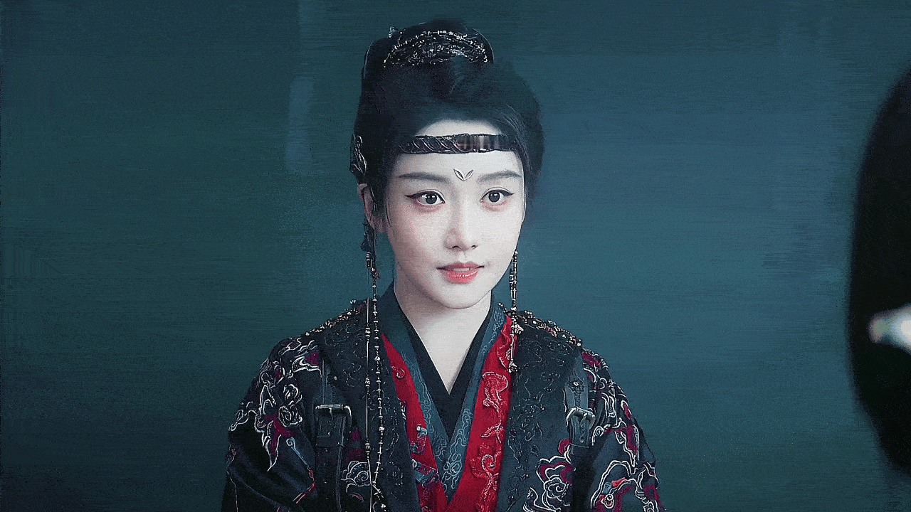 姜贞羽演的司封脸是少女魂是老登谁懂司封这种“外表清冷仙子，内里老登灵魂”的设定有