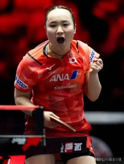 我感觉日本女乒，大多都是昙花一现，好景不长。一，伊腾美诚，18岁成名，22岁